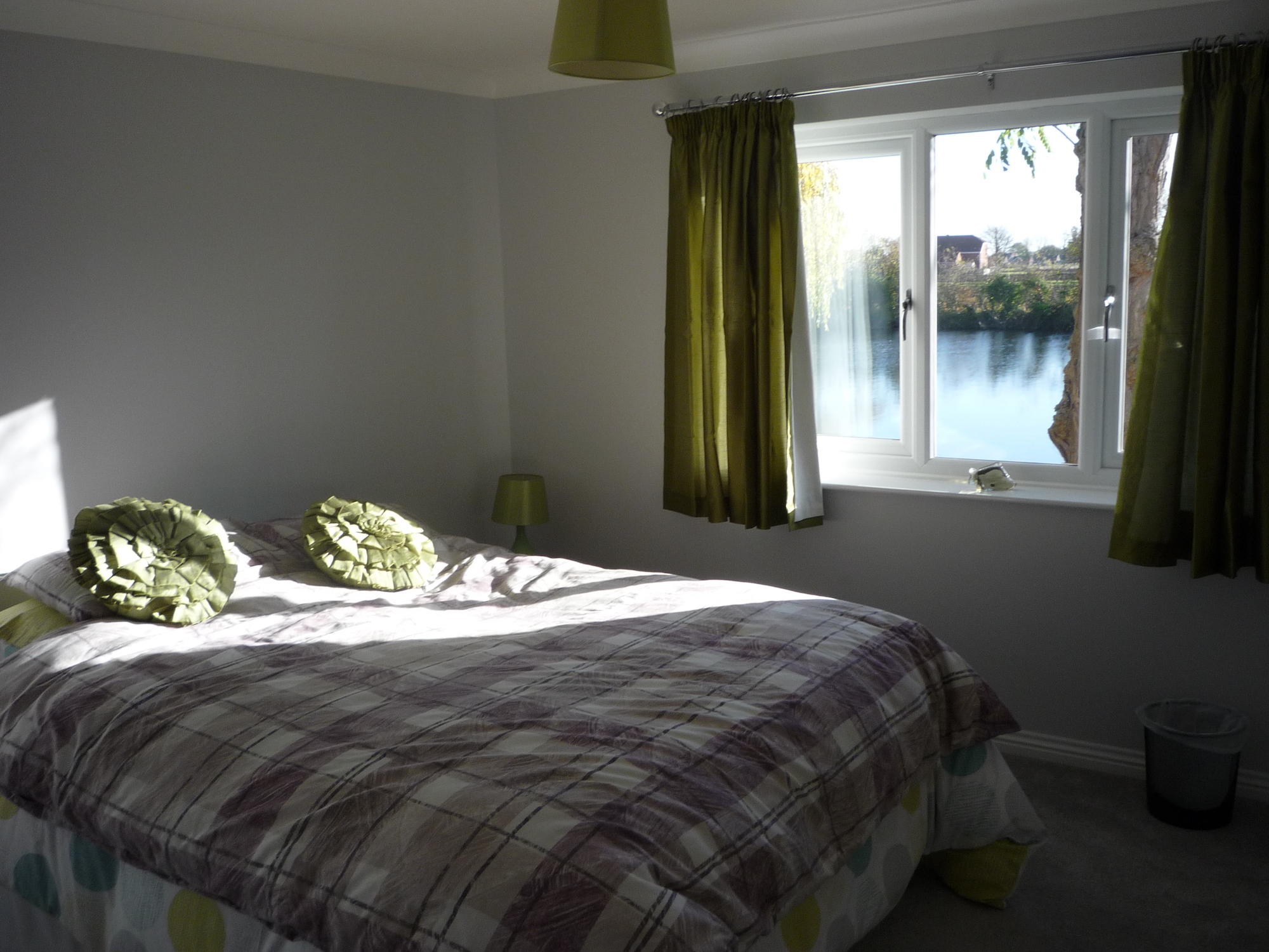 Lake Helen - Fishing Lake with accommodation in Boston, Lincolnshire